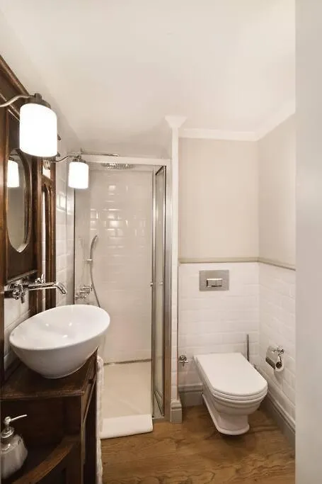 Apartment Luxury Home Next To Citys Nisantasi Mall Istanbul