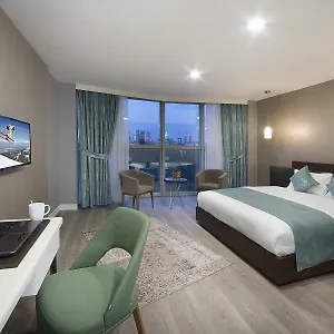 2* Hotel The Clock